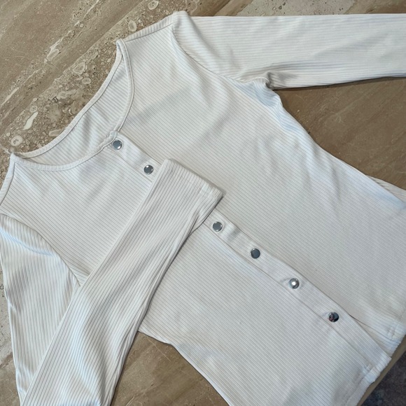 The Unbranded Brand Tops - Womens Shirt Top Sweater LS Cropped Snap‎ front Button Up S Cottage Cowgirl Boho